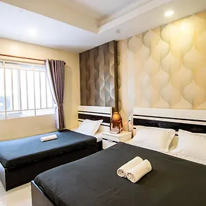 Hotel The Local Premium, Ho Chi Minh City